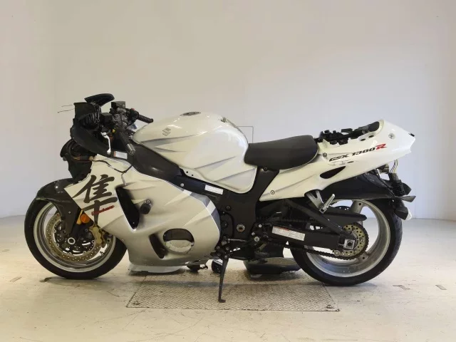Suzuki GSX1300R HAYABUSA