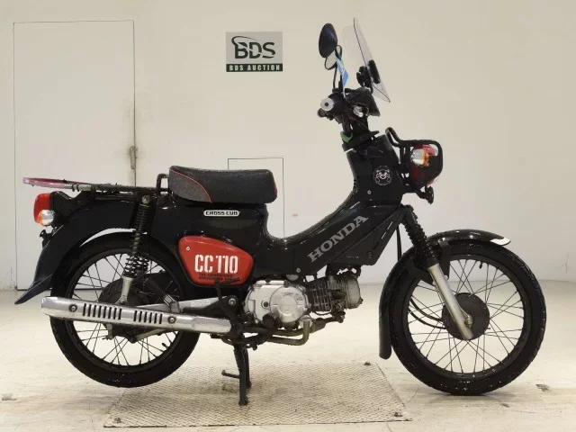 Honda CROSS CUB 110-2
