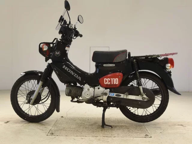 Honda CROSS CUB 110-2