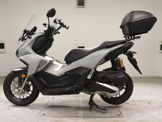 Honda ADV160