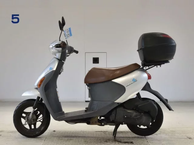 Suzuki LET S4