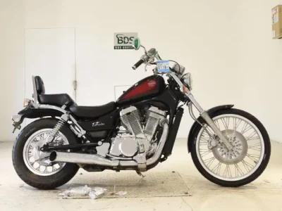Suzuki INTRUDER 400