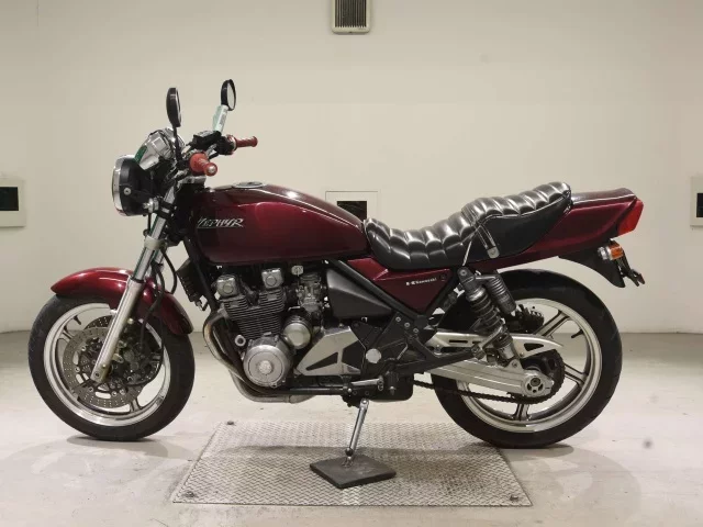 Kawasaki ZEPHYR400