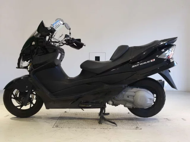 Suzuki SKYWAVE 250S-3