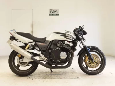 Honda CB400SFV-3