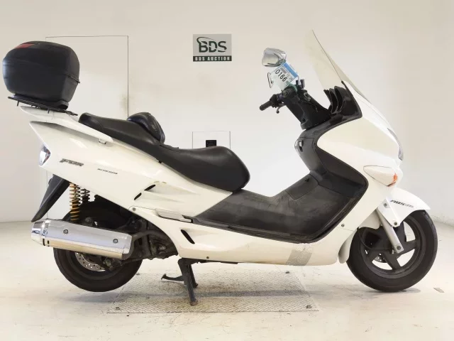 Honda FORZA S
