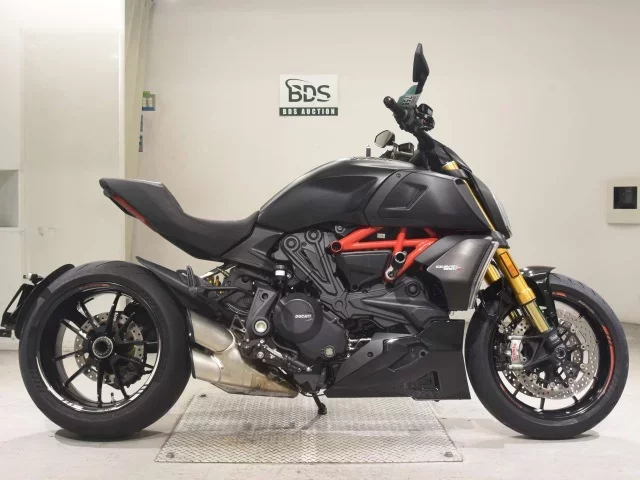 Ducati DUCATI DIAVEL 1260S