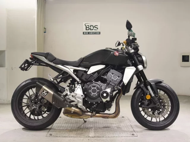 Honda CB1000R-2