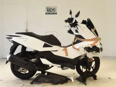 Honda PCX125-4