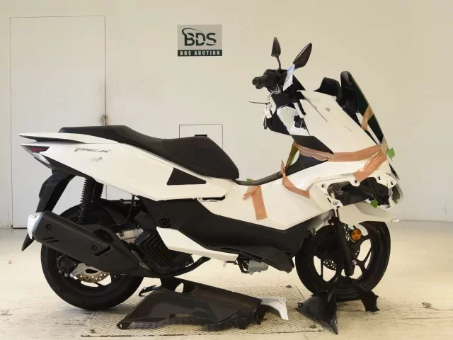 Honda PCX125-4