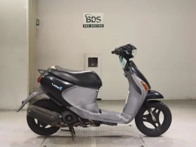 Suzuki LET S4