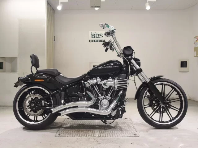Harley-Davidson HARLEY FXBRS1870 лот № 5116 оценка 5  с аукциона в Японии