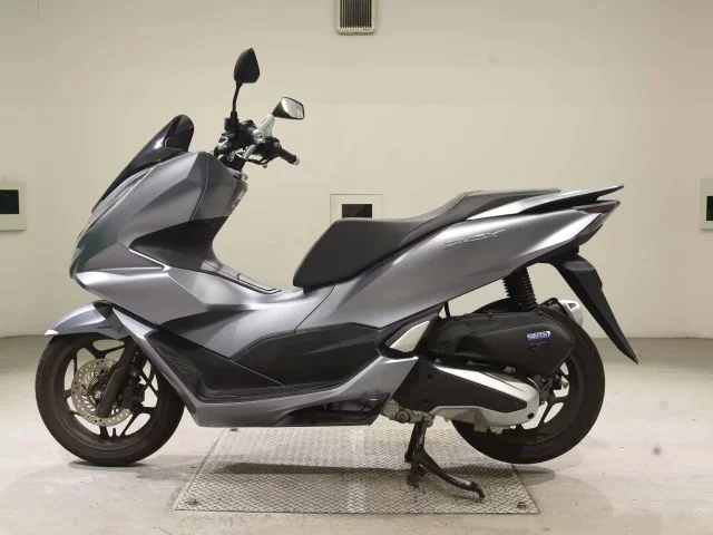 Honda PCX125-4
