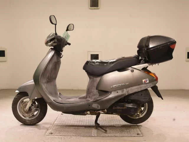 Honda LEAD 100