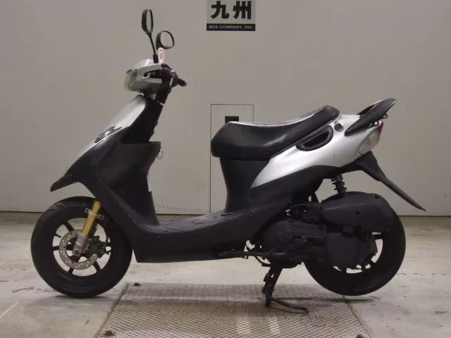 Suzuki ZZ