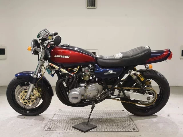 Kawasaki Z750D