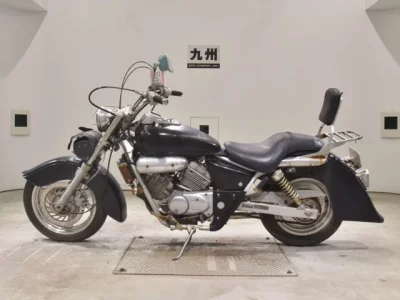 Honda MAGNA 250 SHO LOUIS NOT EQUIPPED