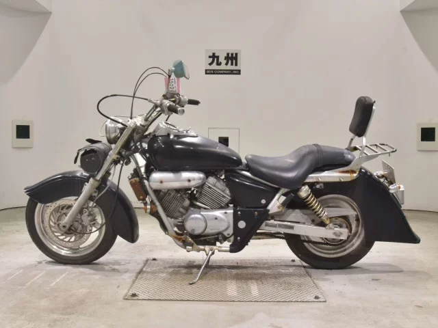 Honda MAGNA 250 SHO LOUIS NOT EQUIPPED