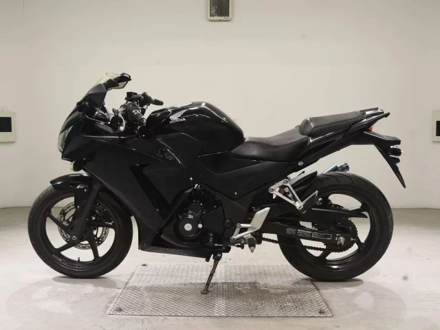 Honda CBR250R ABS