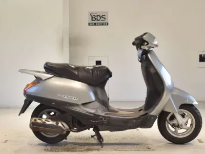 Honda LEAD 100