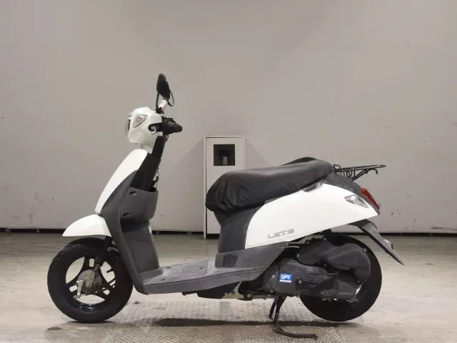 Suzuki LET S