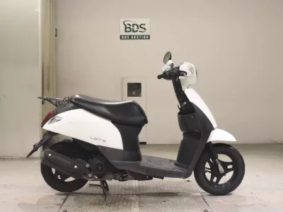 Suzuki LET S