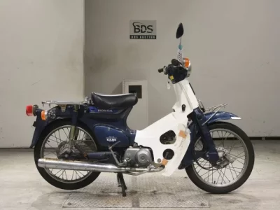 Honda C90