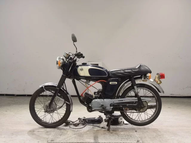 Yamaha YB-1