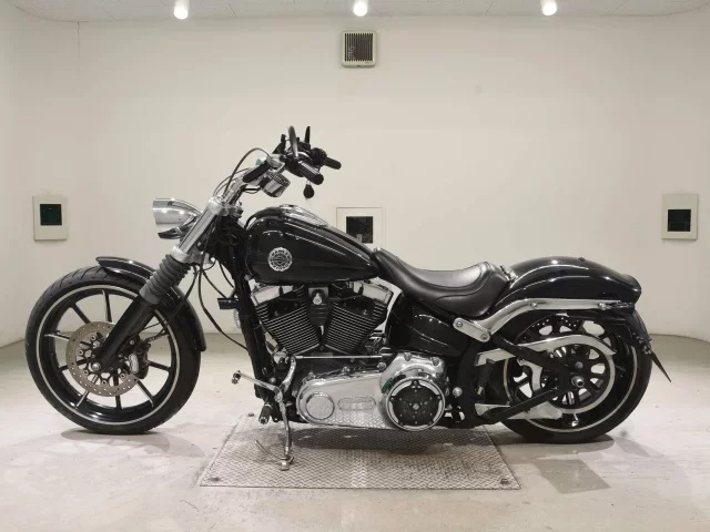 Harley-Davidson HARLEY FXSB BREAKOUT