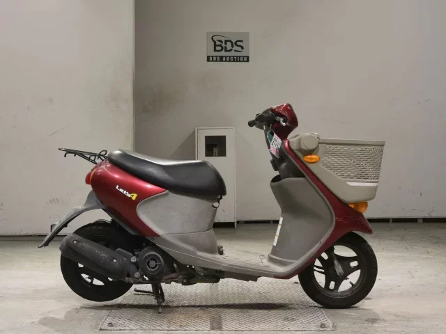 Suzuki LET S4