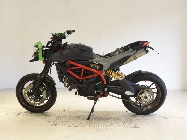 Ducati DUCATI HYPERMOTARD 820SP