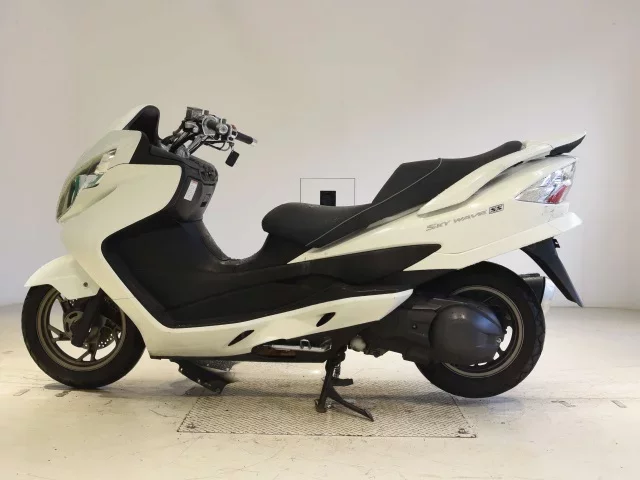 Suzuki SKYWAVE 250S-2