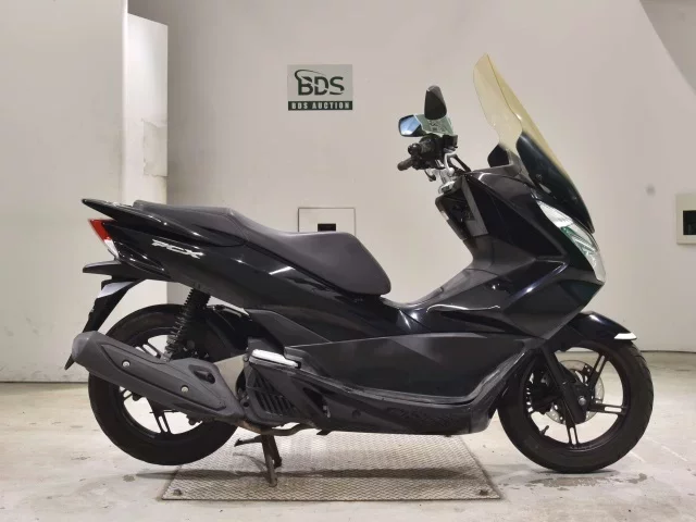 Honda PCX125-2