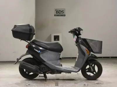 Suzuki LET S4