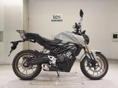 Honda CB125R-2