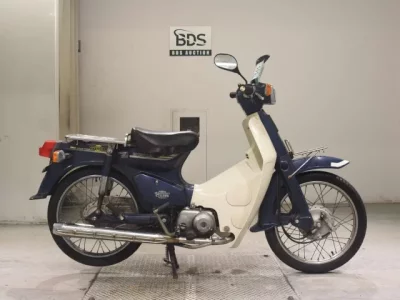 Honda C90