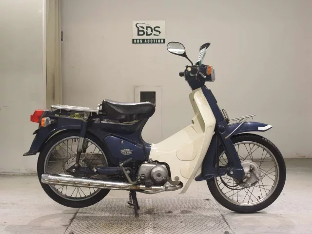 Honda C90