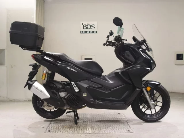 Honda ADV160