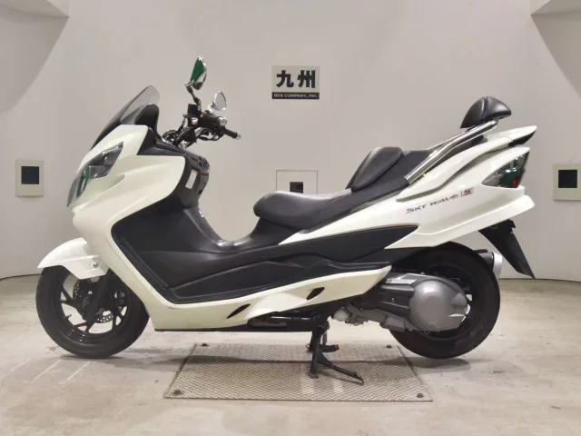 Suzuki SKYWAVE 250S-3