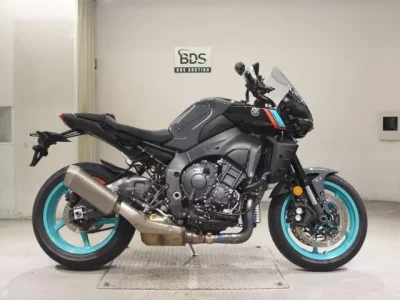 Yamaha MT-10-2