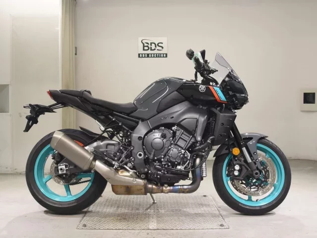 Yamaha MT-10-2