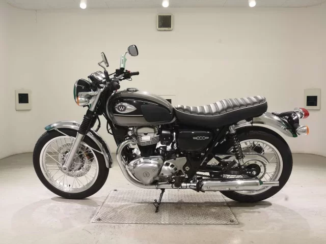 Kawasaki W800-2