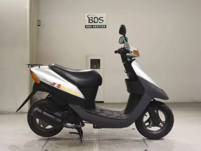 Suzuki LET S2