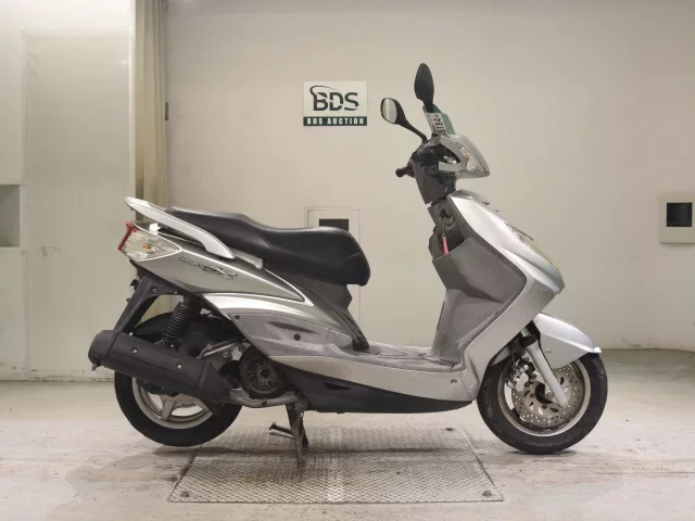Yamaha CYGNUS125X