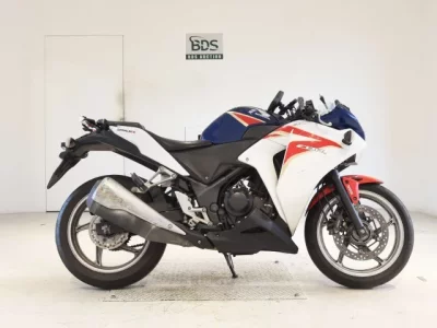 Honda CBR250R ABS