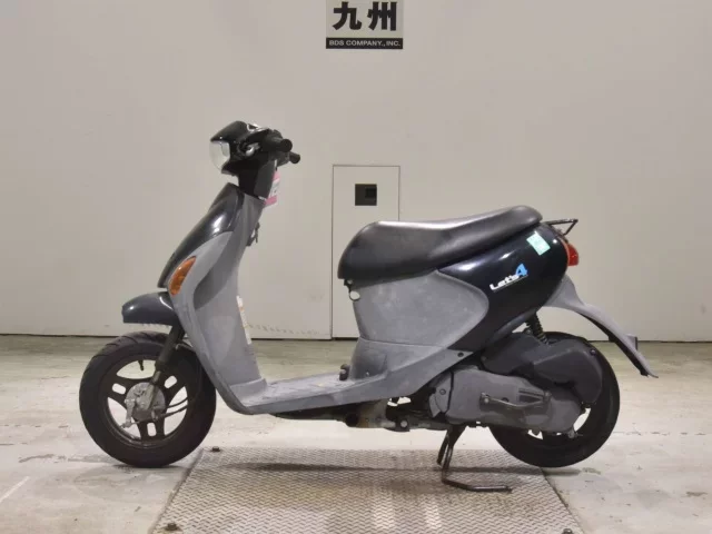 Suzuki LET S4