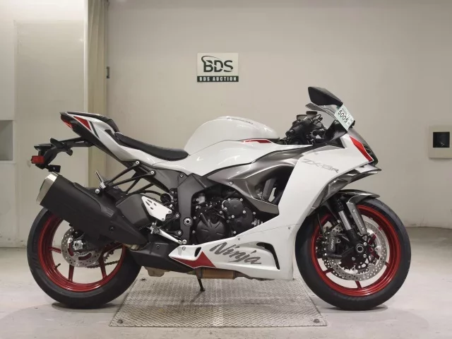 Kawasaki ZX-6RA