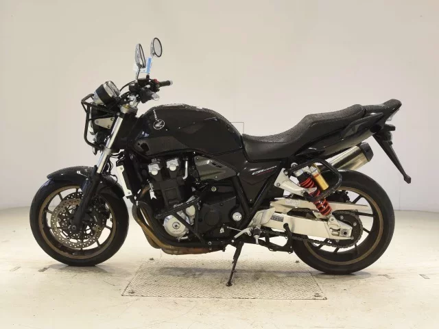 Honda CB1300SF