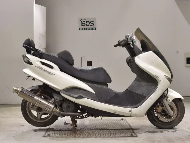 Yamaha MAJESTY 125