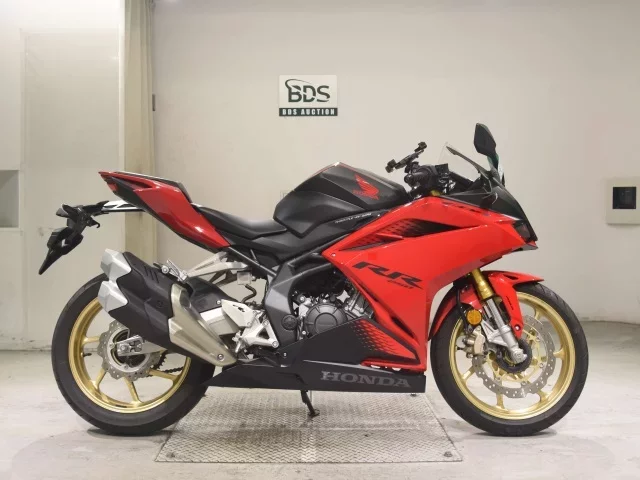 Honda CBR250RR-2A лот № 7663 оценка 5  с аукциона в Японии